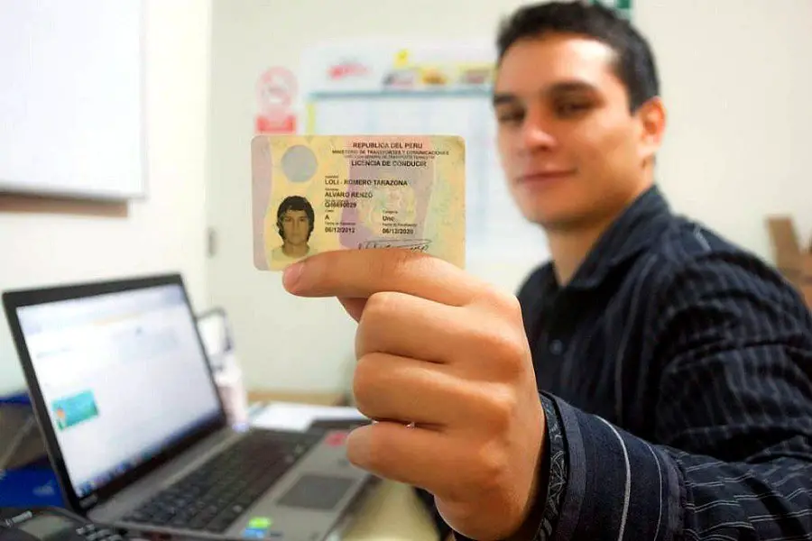 licencia de conducir clase B extranjeros en Chile